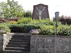 Le calvaire près de l'ancienne gare