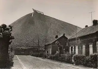 Le terril de la Fosse Agache en 1939