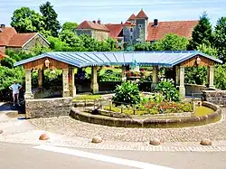 Vue générale de la fontaine.