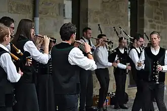 Répétition du bagad Bleidi Kamorh avant son passage