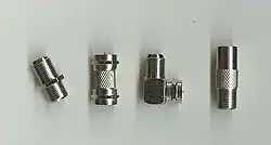 Adaptateurs de type F