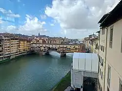 Le ponte Vecchio et le couloir de Vasari.