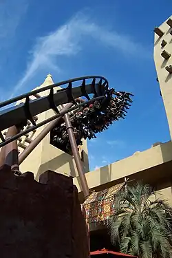 Description de l'image First drop Black Mamba Phantasialand.JPG.