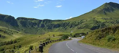 Passage sous la brèche de Roland.