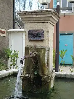 Fontaine du Loup.