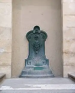 Fontaine.