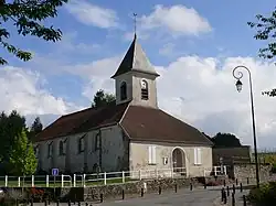 L'église Sainte-Madeleine - Cloche (XVIIIe siècle) de l'église sonnant la demie :