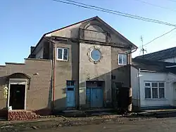 Autre ancienne synagogue, devenue habitation.