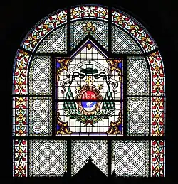 Vitrail aux armes de Mgr Fava.