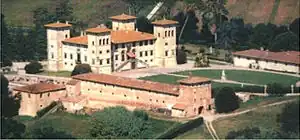 Villa di Camugliano