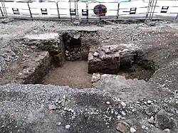 Ruines de l'ancien couvent des dominicains).