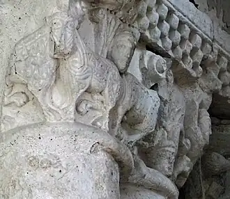 Chapiteau du groupe sud-ouest de l'arc triomphal