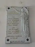 Église de Foulzy, monument aux morts de la paroisse.