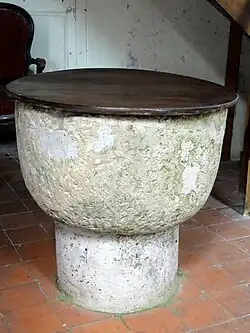 Fonts baptismaux.