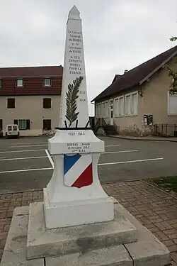 Monument aux morts.