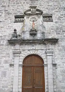 Portail de l'église.