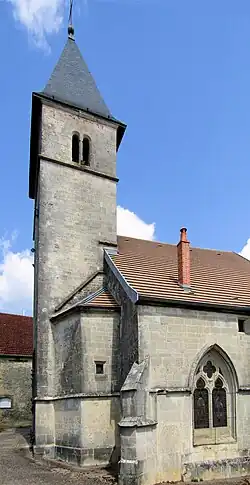 La tour d'église Saint-Pierre-Saint-Paul