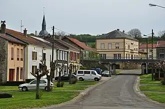 Lamouilly