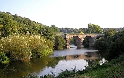 L'Orne entre Mutrécy et Maizet.