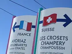 Frontière au cœur du domaine skiable entre Morzine (74) et Champéry (VS).