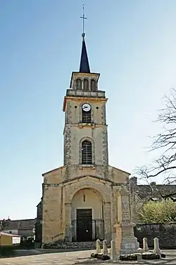 Façade de l'église.