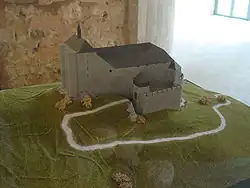 Maquette du château avant construction des remparts.