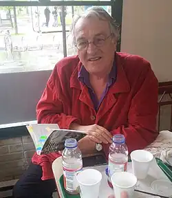 Description de cette image, également commentée ci-après