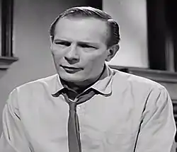 Description de l'image Frank Marth in Decoy episode Ladies Man.jpg.