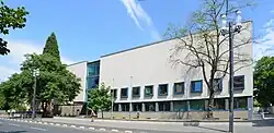 Description de l'image Frankfurt, Goethe-Gymnasium, Straßenseite.jpg.