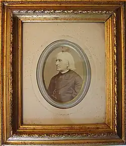 Portrait de Franz Liszt avec passe-partout elliptique.