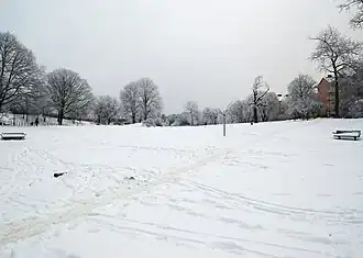 Fredhällsparken en hiver.