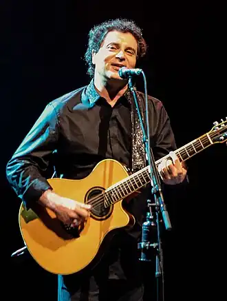 Description de l'image Frejat Teatro Porto Seguro (27018208708).jpg.