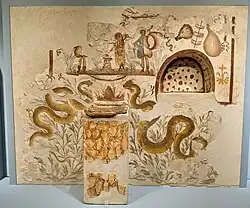 Vue d'ensemble, petit autel et fresque.