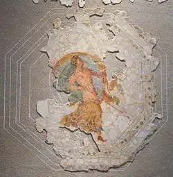 Peinture de plafond de la pièce H de la Maison à Portiques du Clos de la Lombarde présentant une ménade