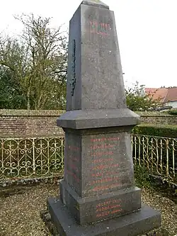 Monument aux morts.