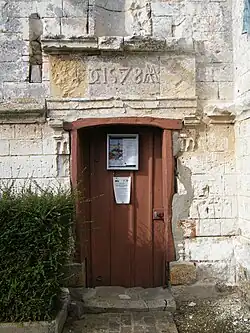 Entrée de l'église.