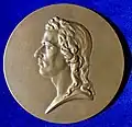 Friedrich Schiller, médecin et poète allemand, avers de la médaille pour le 100e anniversaire de sa mort en 1905, d'après le buste de Dannecker de 1794.