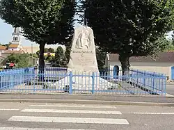 Monument aux morts.