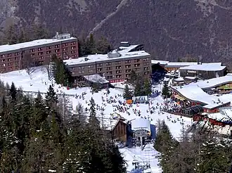 Vue aérienne de la station.