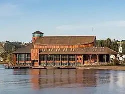 Description de cette image, également commentée ci-après