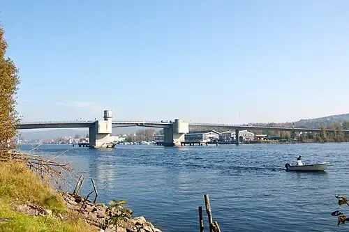 Pont de Frednes&nbsp;(en).