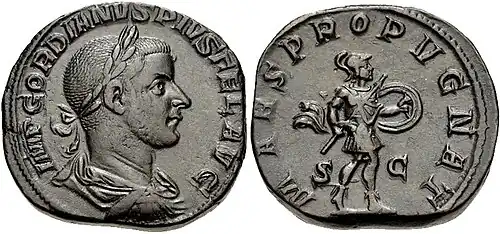 Sesterce de Gordien III, atelier de Rome, 13e&nbsp;émission (244) ; au droit, l'empereur Gordien III Pius Felix Augustus, tête laurée, portant le paludamentum ; au revers, Mars Propugnator (repoussant l'ennemi) avançant vers la droite portant bouclier et la lance.