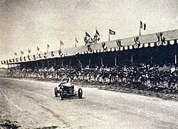 Henry Segrave victorieux sur Sunbeam Grand Prix (1923)&nbsp;(en).