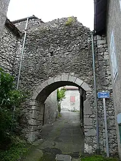 Passage dansle village de Galié.