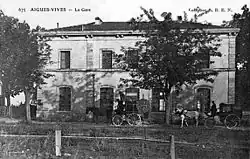 Vue du bâtiment voyageurs vers 1900.