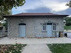 La gare de Salles-Arbuissonnas-en-Beaujolais.