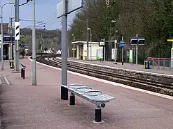 Les voies en direction de Paris.