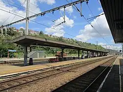 Anciens abris de quai.