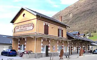 Ancienne gare de Luz-Saint-Sauveur.