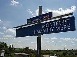 Panneau indiquant le nom de la gare.